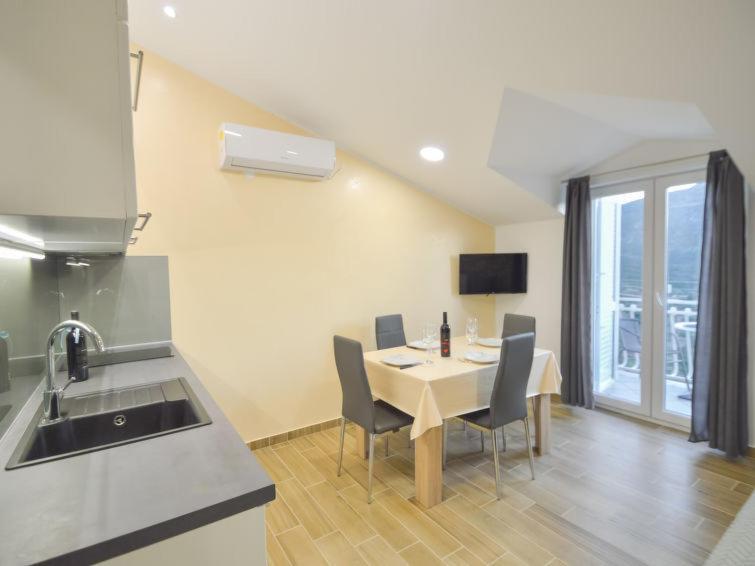 Apartment Ivana I Martina Гребащиця Екстер'єр фото